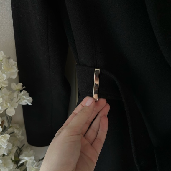 Calvin Klein Faux Fur Collar Black Belted Wrap Coat - Picture 6 of 13